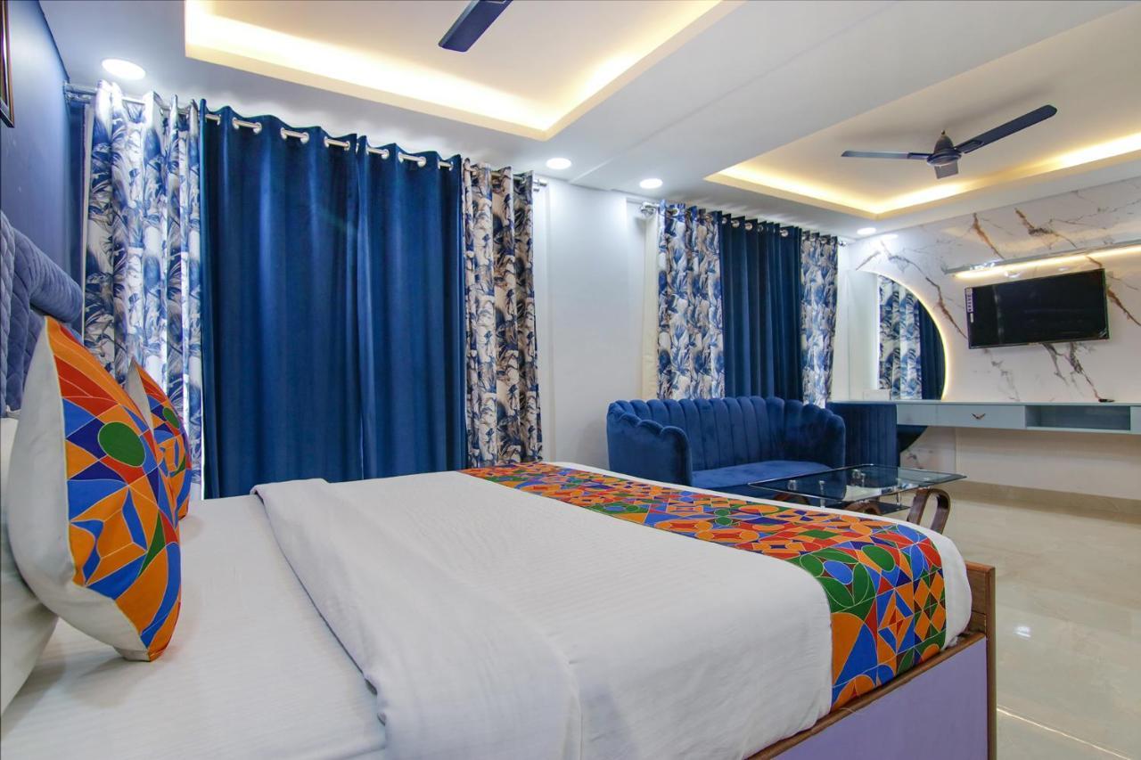 Fabhotel Satyam International Noida Eksteriør bilde