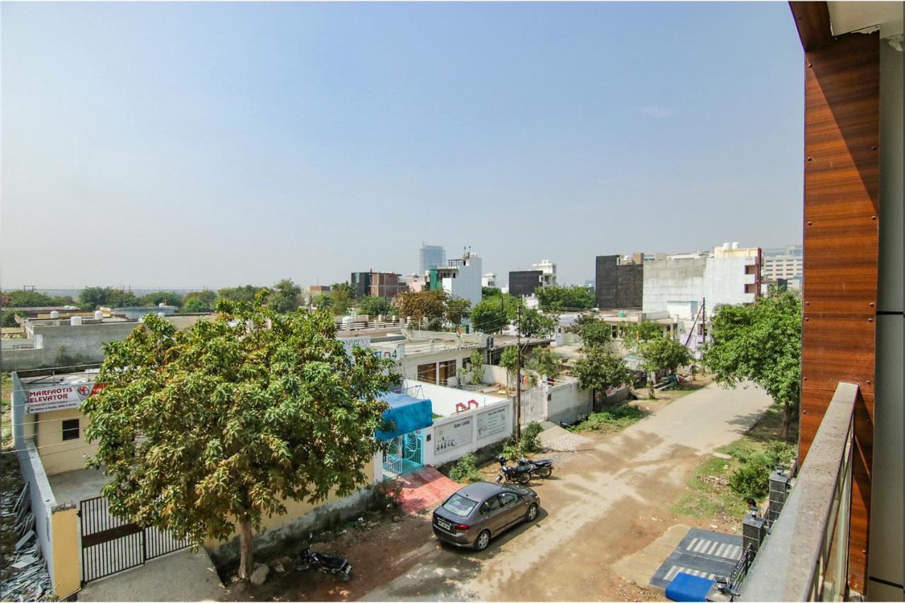 Fabhotel Satyam International Noida Eksteriør bilde