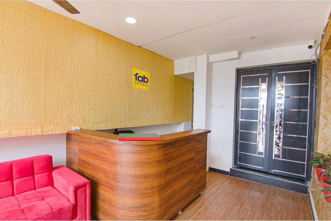 Fabhotel Satyam International Noida Eksteriør bilde