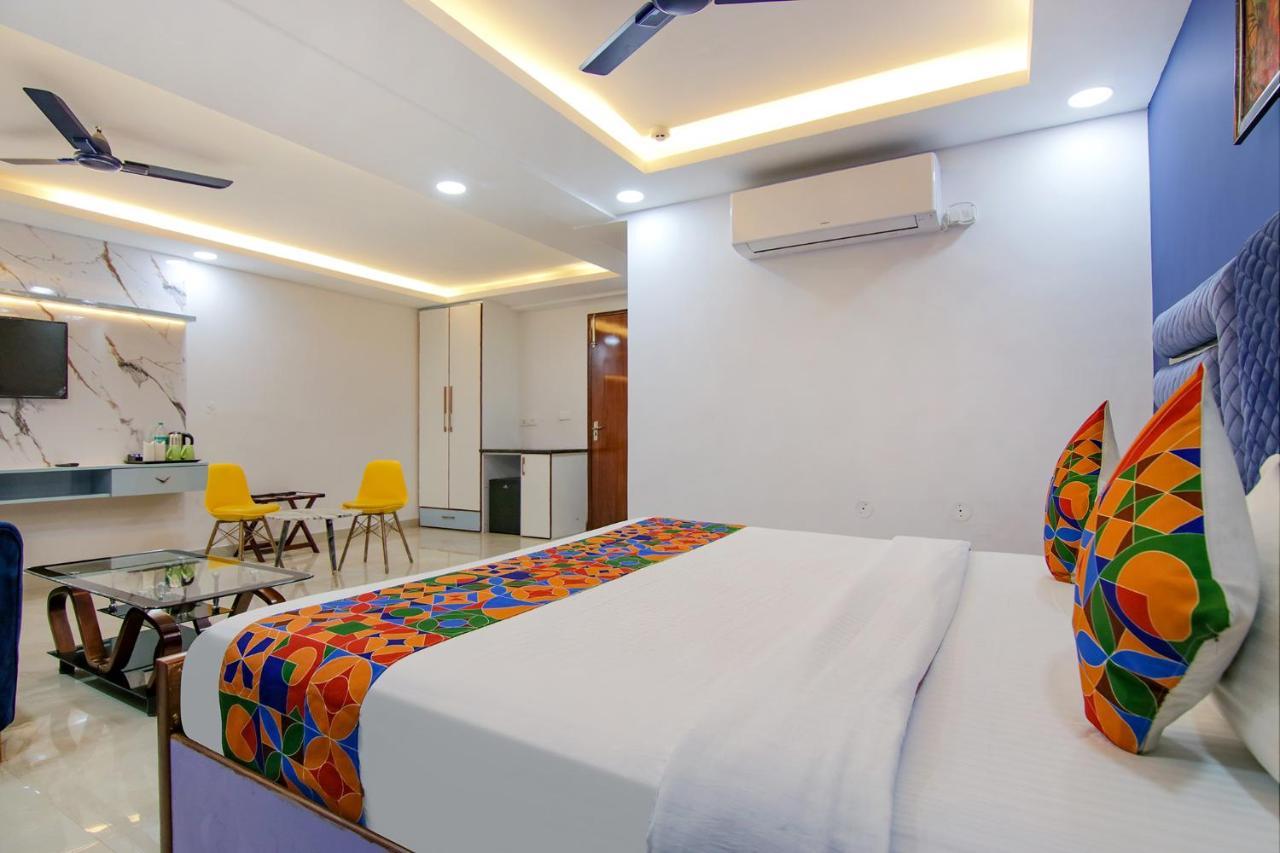 Fabhotel Satyam International Noida Eksteriør bilde